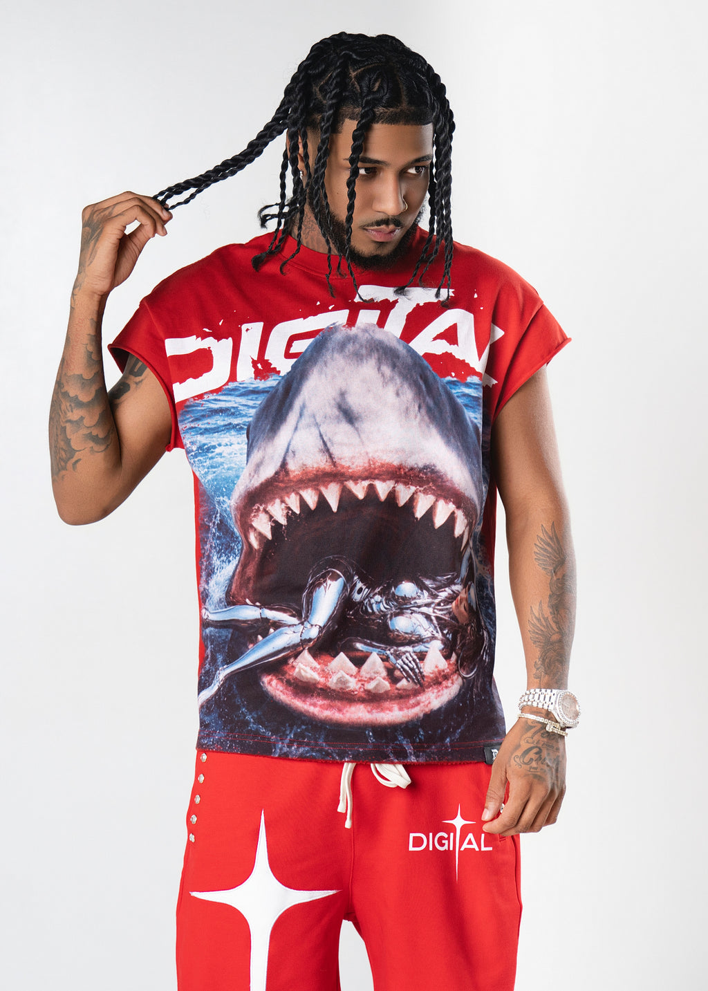 DIGITAL SHARK SLEEVELESS TEE