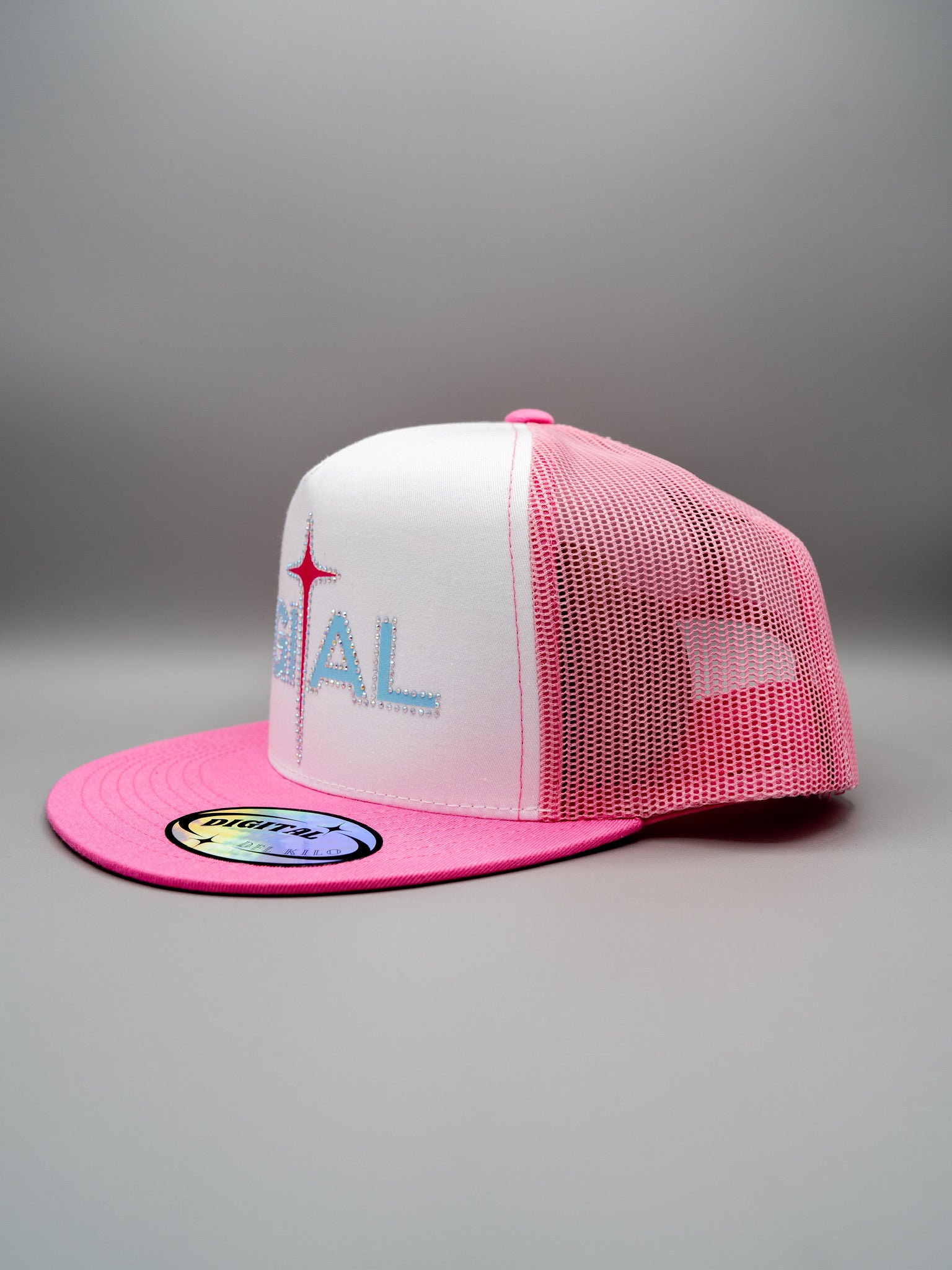 DGL PINK+WHITE CAP