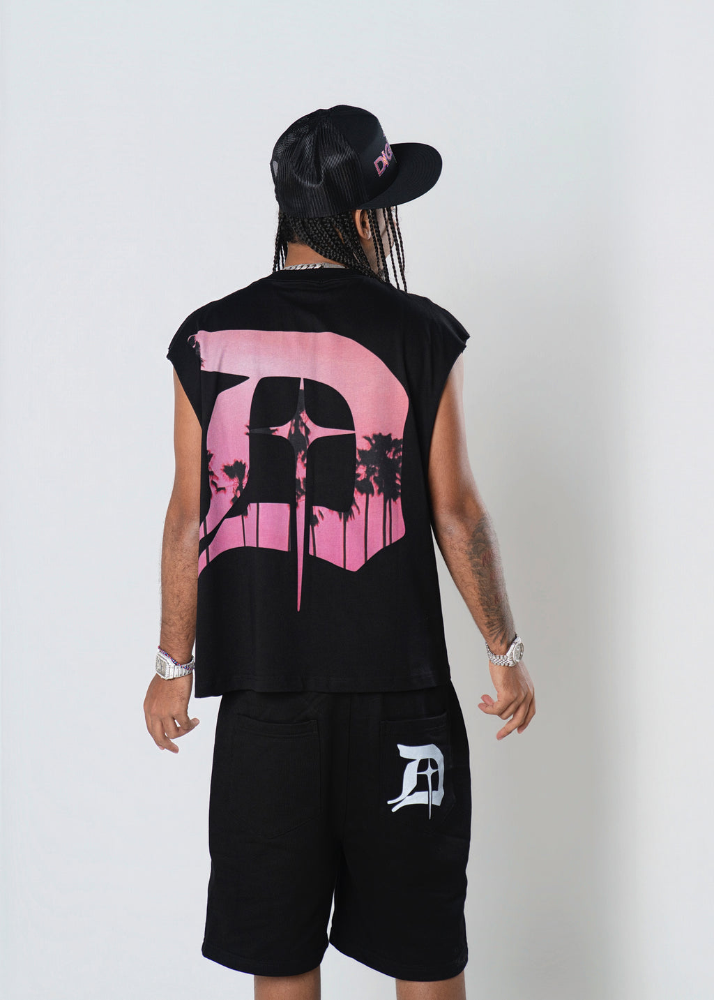 DIGITAL LA SLEEVELESS TEE